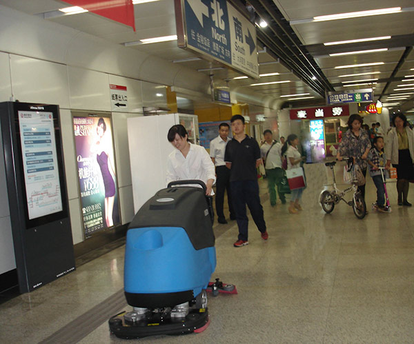 南京嘉得力洗地機南京地鐵項目